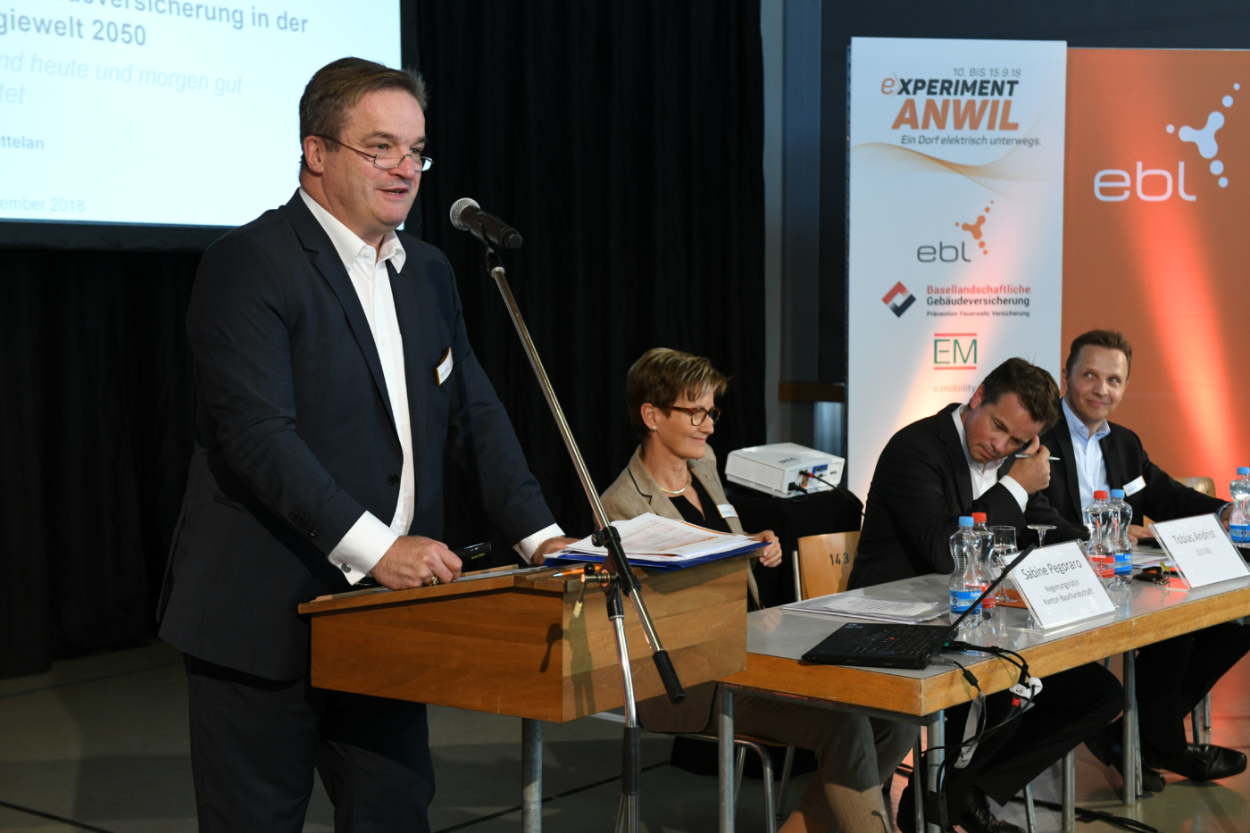 Fotos zu dieser Medienmappe, Sven Cattelan, CEO der Basellandschaftlichen Gebäudeversicherung, ist Strategischer Partner des Projekts. © Copyright | Digitale Medienmappe «Das Blackout blieb aus – Bilanz zum «Experiment Anwil»», EBL (Genossenschaft Elektra Baselland)