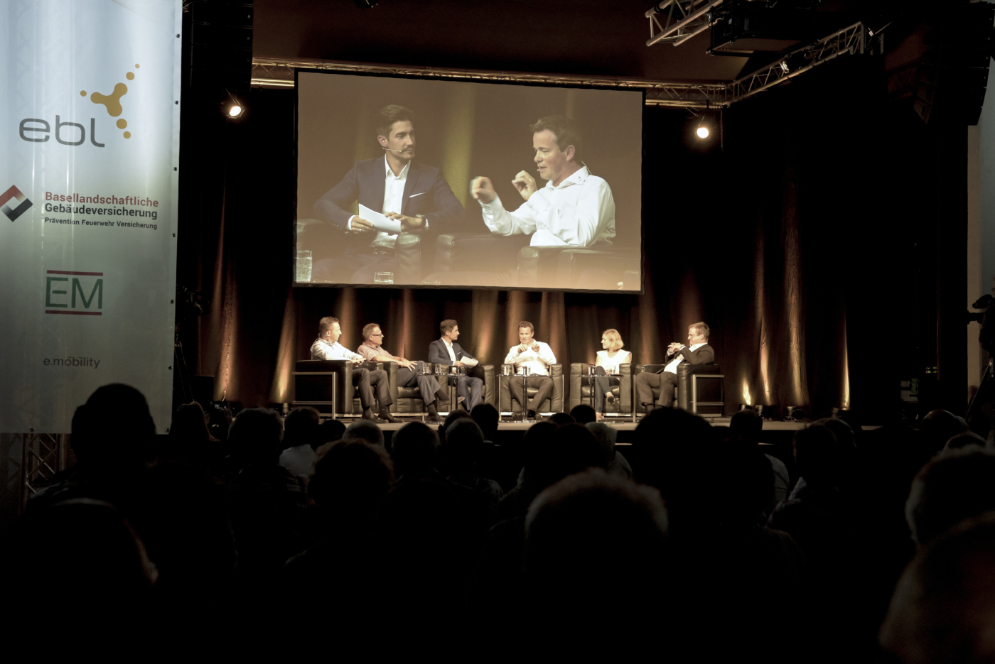 Fotos zu dieser Medienmappe, Das EBL Podium «Energie-Zukunft der Schweiz» am Freitag, 14. September 2018. © Copyright | Digitale Medienmappe «Das Blackout blieb aus – Bilanz zum «Experiment Anwil»», EBL (Genossenschaft Elektra Baselland)