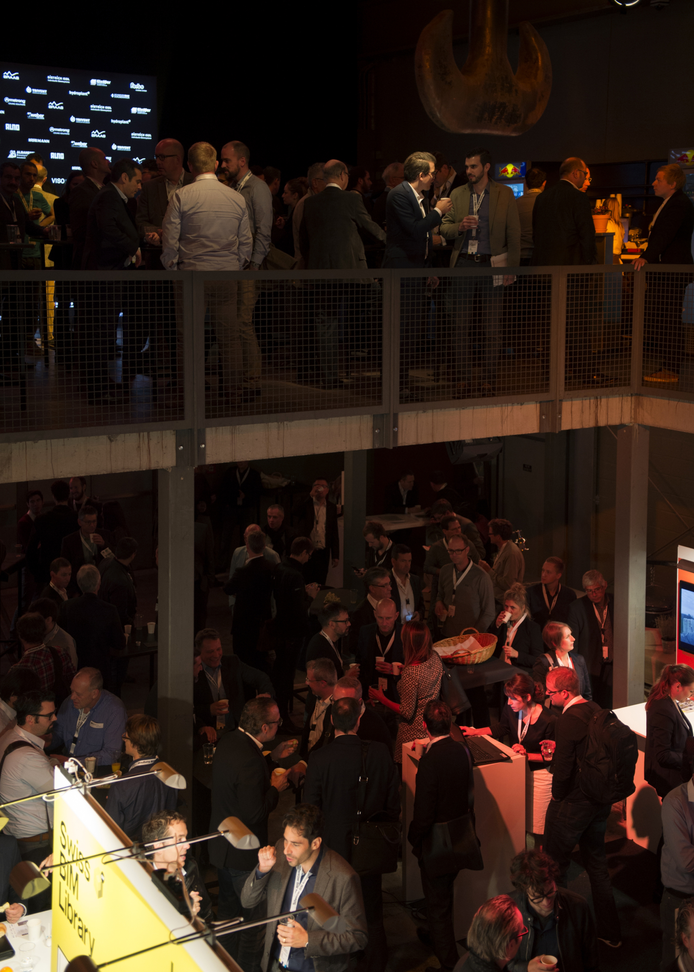 Fotos zu dieser Medienmappe, Das «Who is who» der digitalen Bauwirtschaft traf sich am 28. Oktober 2016 in Zürich. © Copyright Aissa Tripodi| Digitale Medienmappe «Der Schweizer BIM Kongress ist der neue Treffpunkt der digitalen Bauwirtschaft», Bauen digital Schweiz