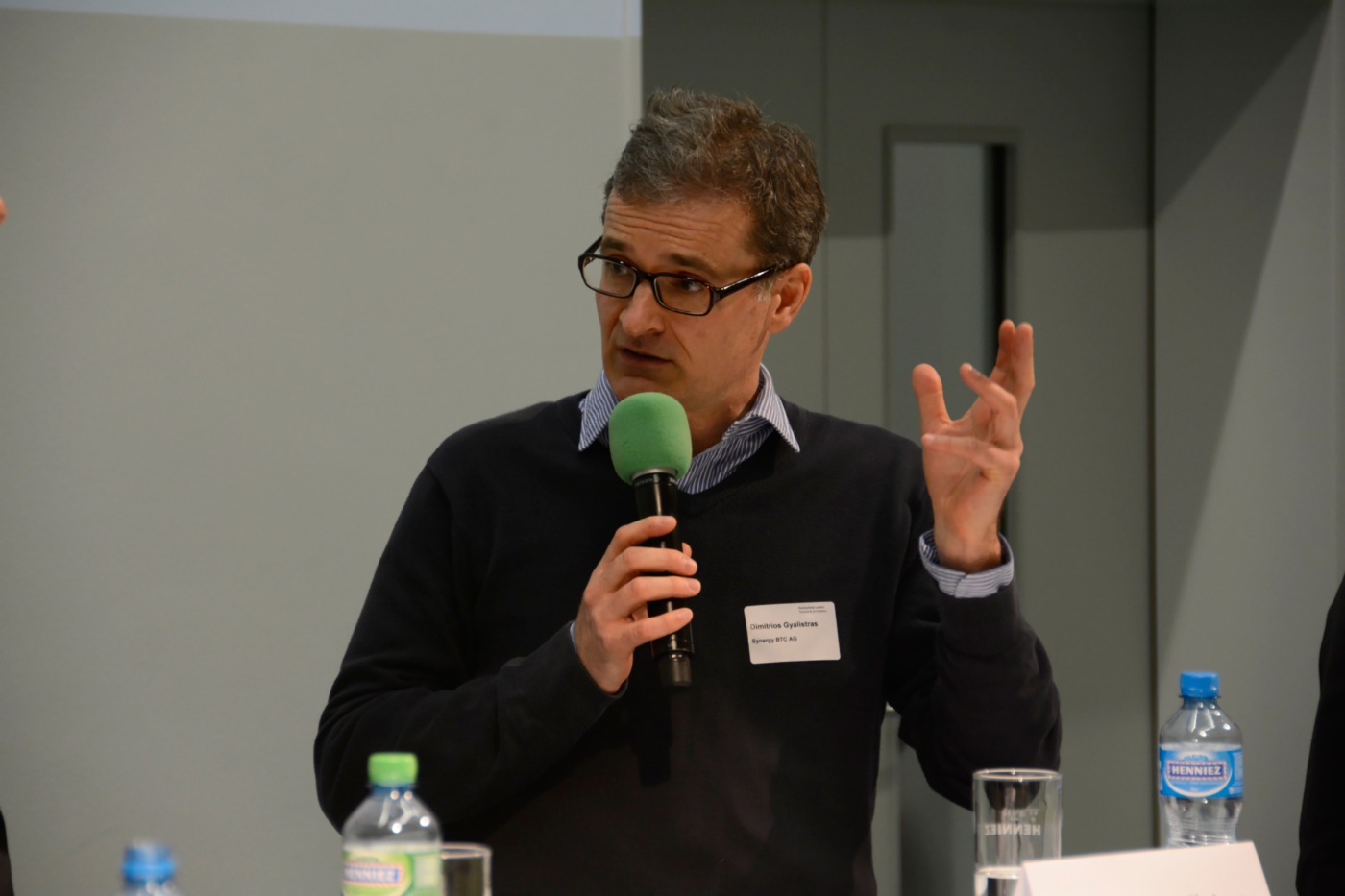 Fotos zu dieser Medienmappe, Dimitrios Gyalistras, Inhaber und Geschäftsleiter Synergy BTC AG © Copyright Lea Maria Louzada| Digitale Medienmappe «Performance Gap im Schweizer Gebäudepark: Wie erreichen wir die geplante Energieeffizienz?», Fachverein Gebäudetechnik und Energie SIA FGE