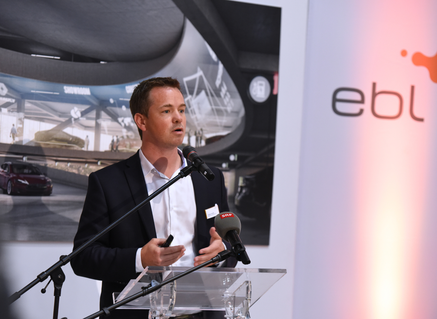 Fotos zu dieser Medienmappe, Das Nutzungskonzept wird in den nächsten Monaten vertieft. Tobias Andrist, des. CEO EBL, stellt das Projekt vor.  © Copyright Pino Covino| Digitale Medienmappe «Swiss E-Mobility Hub: Innovationszentrum mit Europas grösster Ladestation und 100% lokaler erneuerbarer Energie», EBL (Genossenschaft Elektra Baselland)