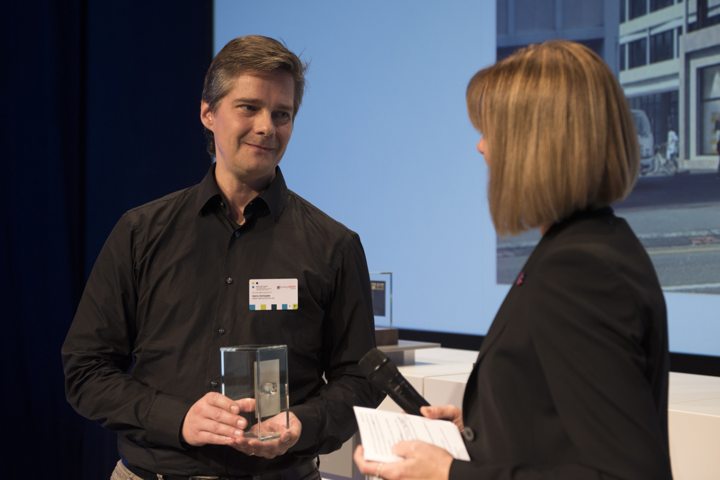 Fotos zu dieser Medienmappe, Preisverleihung Arc-Award BIM, Silber in «Kollaboration»: EM2N Architekten AG © Copyright Aissa Tripodi| Digitale Medienmappe «Die digitale Transformation der Schweizer Bauwirtschaft findet statt», Bauen digital Schweiz