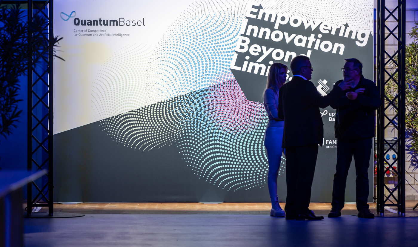 Bilder des Quantum Future Day,  © Copyright uptownBasel| Digitale Medienmappe «uptownBasel eröffnet ersten kommerziell nutzbaren Quanten Computer Hub in der Schweiz», uptownBasel Infinity