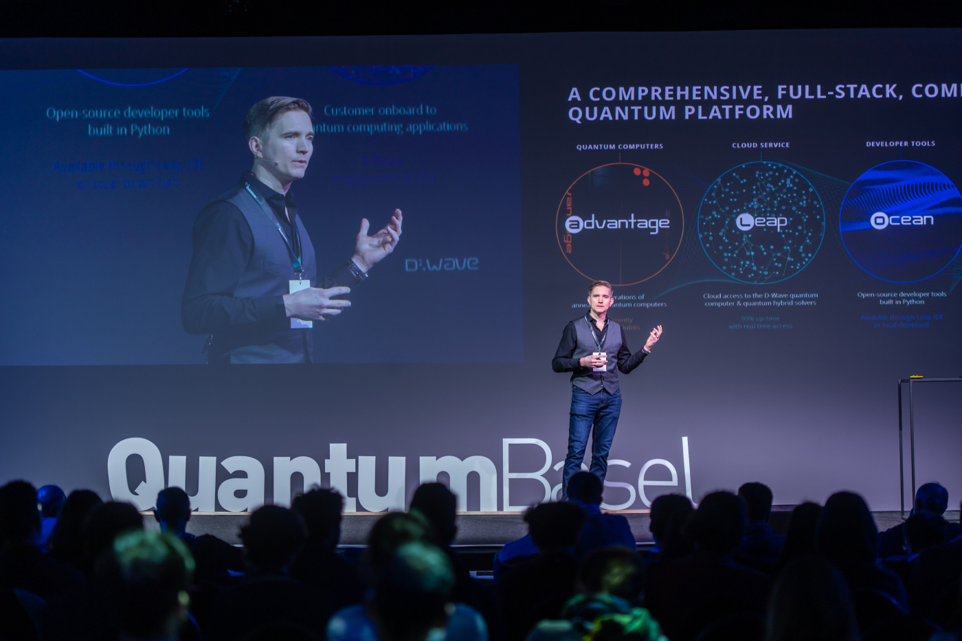 Bilder des US-Switzerland Quantum Symposium, Murray Thom, Vice President of Quantum Business Innovation D-Wave, präsentiert die Chancen für industrielle Anwendungen im Kontext von D-Wave. © Copyright | Digitale Medienmappe «Erfolgreiches US-Schweizer Quantum Symposium: Ausweitung der Kooperation auf sieben Länder geplant», uptownBasel Infinity