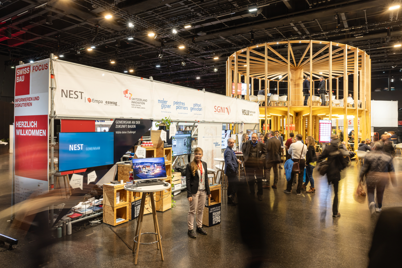 Swissbau Focus, Im Swissbau Focus standen die Wissensvermittlung und der interdisziplinäre Dialog im Mittelpunkt. © Copyright MCH Group| Digitale Medienmappe «Kollaborations-Plattformen für Innovation und Wissenstransfer der Swissbau 2024 erfolgreich umgesetzt», IEU Kommunikation AG