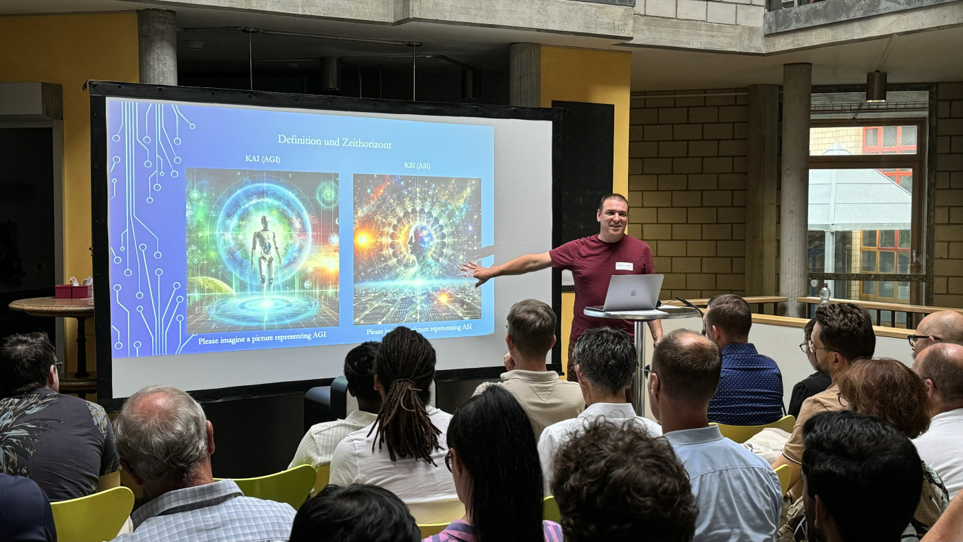 Bilder vom Netzwerkanlass, Vortrag von Patrick Neuenschwander zum Thema 