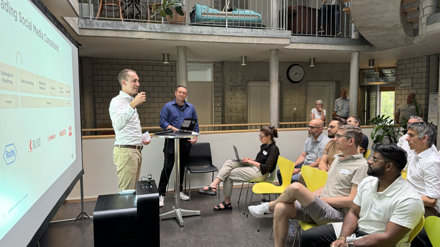 Bilder vom Netzwerkanlass,  © Copyright | Digitale Medienmappe «KI Praxis-Check: Startup Academy Baselland lädt zum Netzwerkanlass ein», Startup Academy Baselland