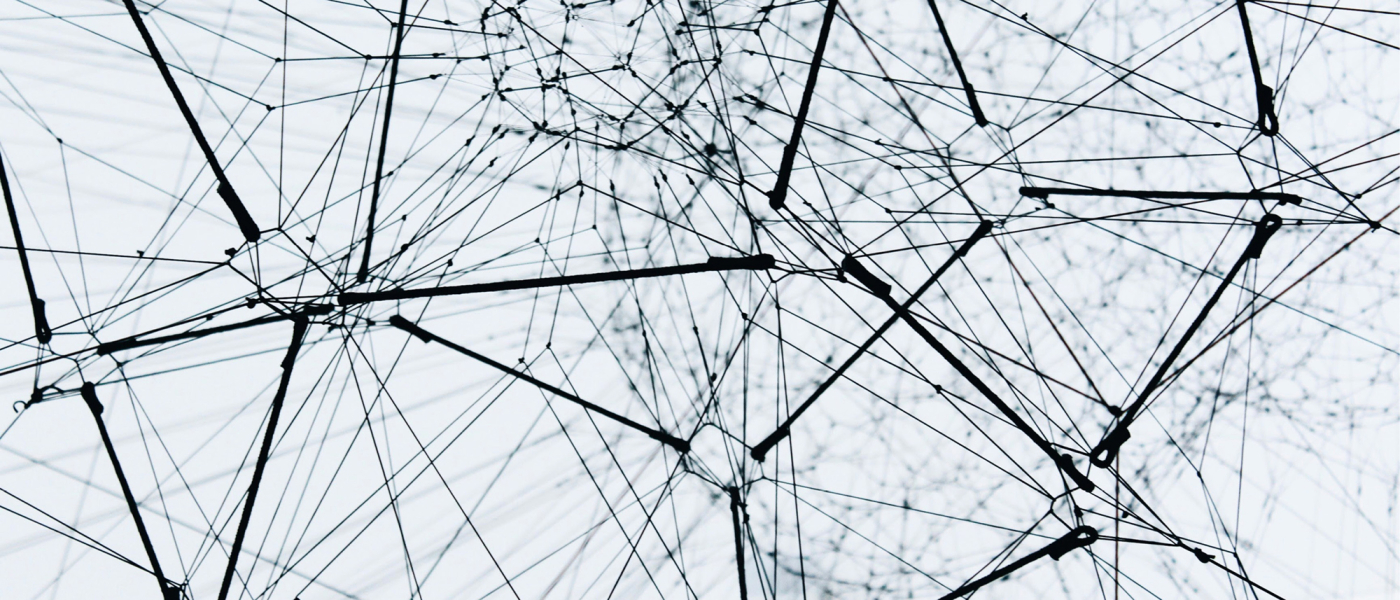 Medienbilder, Einer der vier Themenschwerpunkte der IEU Kommunikation AG: Digitalisierung und Innovation © Copyright | Digitale Medienmappe «IEU Kommunikation AG übernimmt im Jubiläumsjahr die Energieplattform EPN», IEU Kommunikation AG